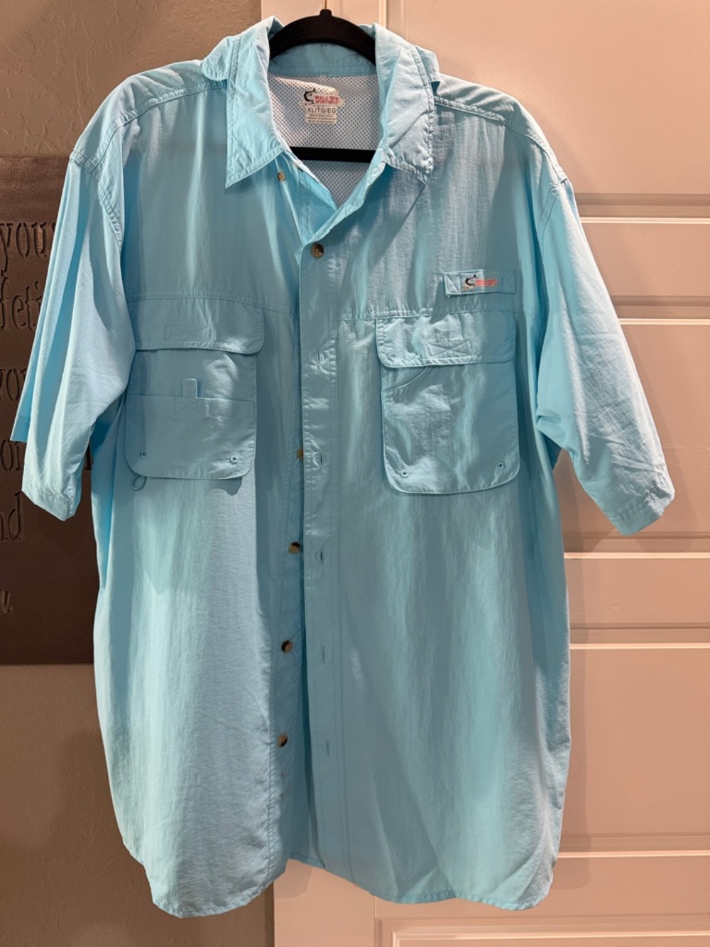 Columbia Light Aqua Short Sleeve Outdoor Fishing Shirt
